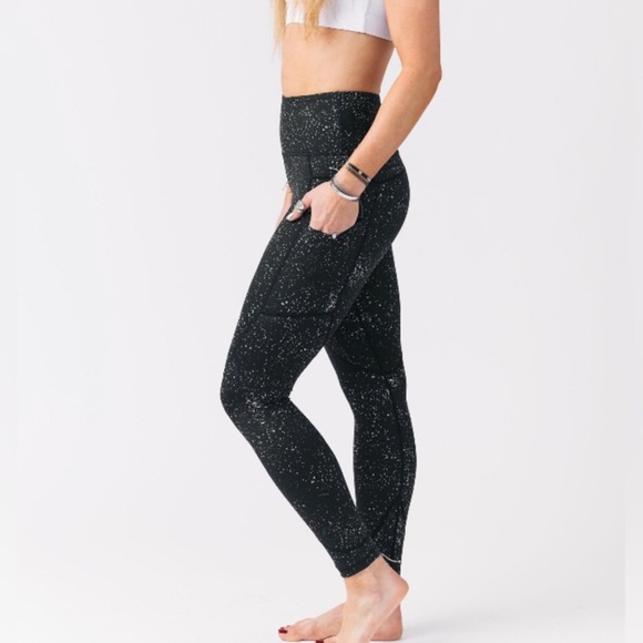 ZYIA Pants & Jumpsuits Zyia Active Light N Tight Reflective